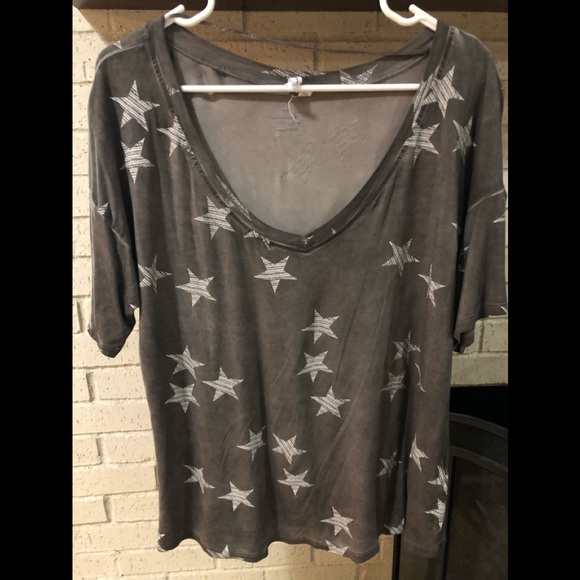 Tops - Ladies Large gray top